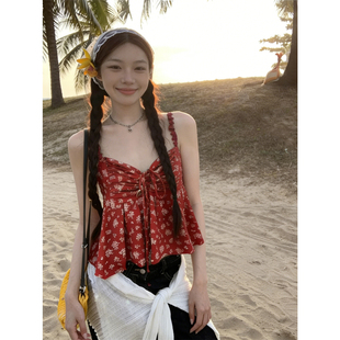 显白气质俏皮可爱甜美碎花吊带背心女夏复古甜辣系带减龄短款 上衣