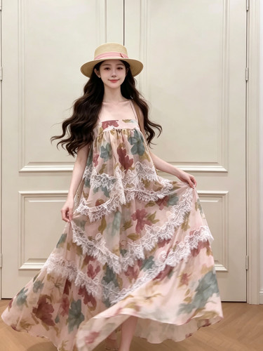 ICELOLLY艺术生明媚穿搭碎花蕾丝吊带连衣裙女初夏绝美蛋糕长裙子