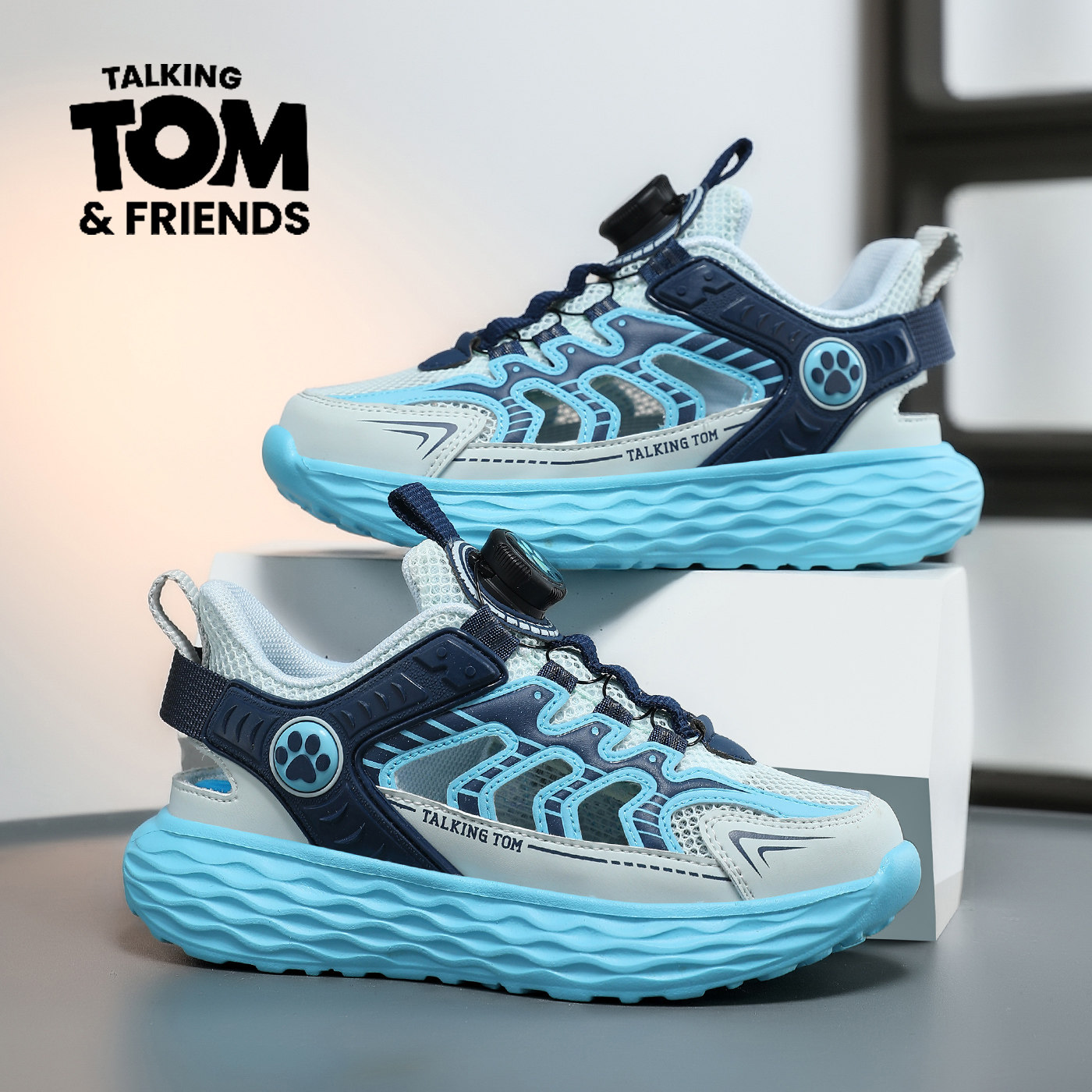 汤姆猫男童运动鞋夏季款儿童单网鞋旋钮扣减震透气轻便跑步框子鞋