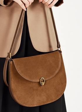 磨砂牛皮小众设计腋下女士真皮斜挎包时尚百搭单肩马鞍包秋季新款