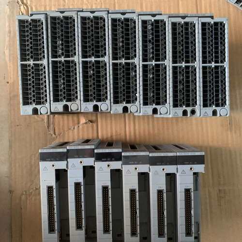 议价AAI835-S00。一起13个。成色8成新左右，可维修
