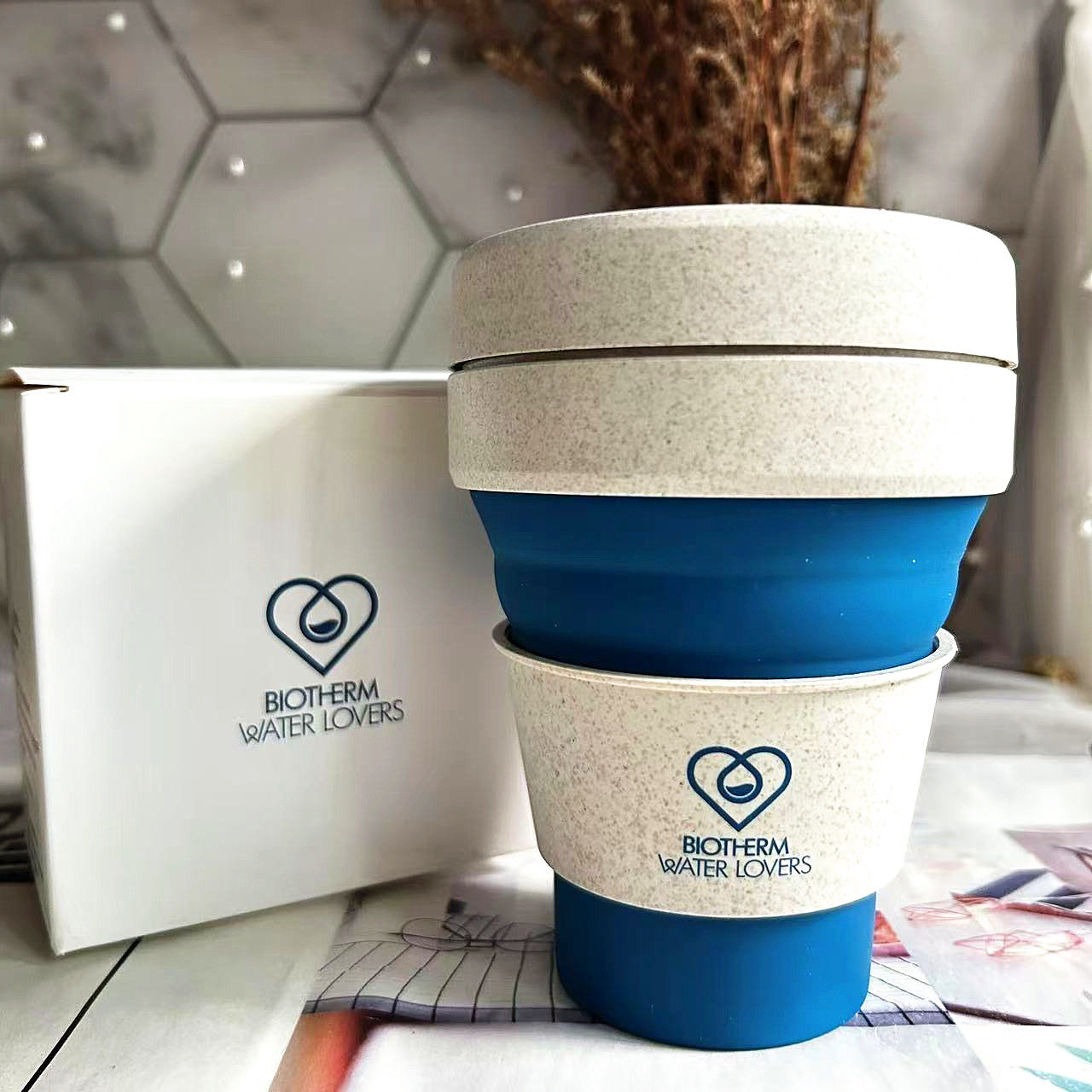 碧欧泉赠品硅胶随身杯355ml便携杯折叠杯子环保出差旅行便携简约