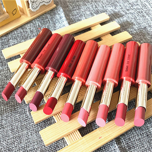 欧珀莱立体盈润口红试用装