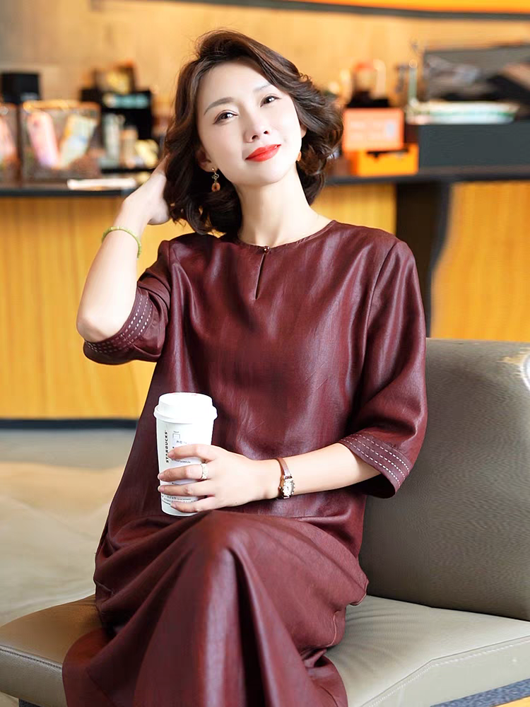 2025夏季新款香云纱真丝连衣裙女中长款收腰气质妈妈装桑蚕丝裙子