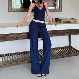 欧美新款舒适休闲百搭基础纯色家居套装深V吊带上衣+宽松修身裤子