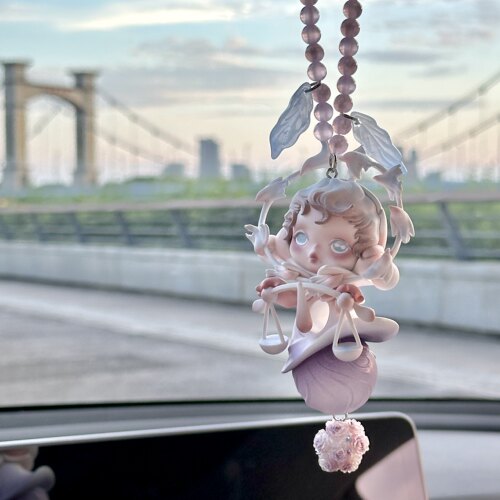 泡泡玛特SP进退之门女生高级车挂