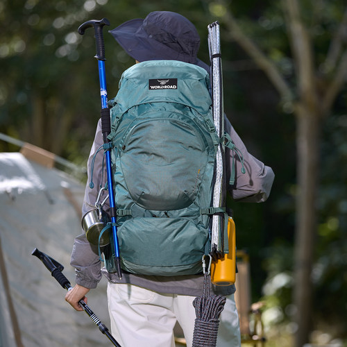 带悬浮系统48升轻量化重装登山包