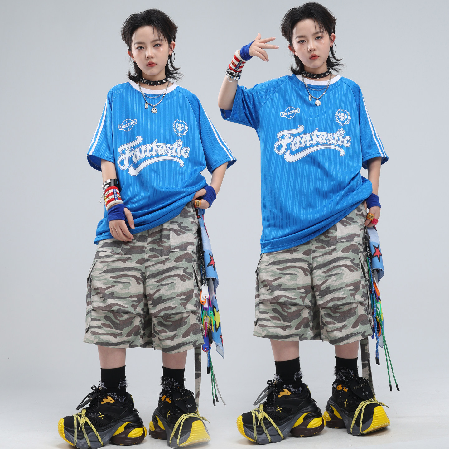 儿童街舞潮服嘻哈男童蓝色条纹短袖迷彩裤套装hiphop酷帅演出服男