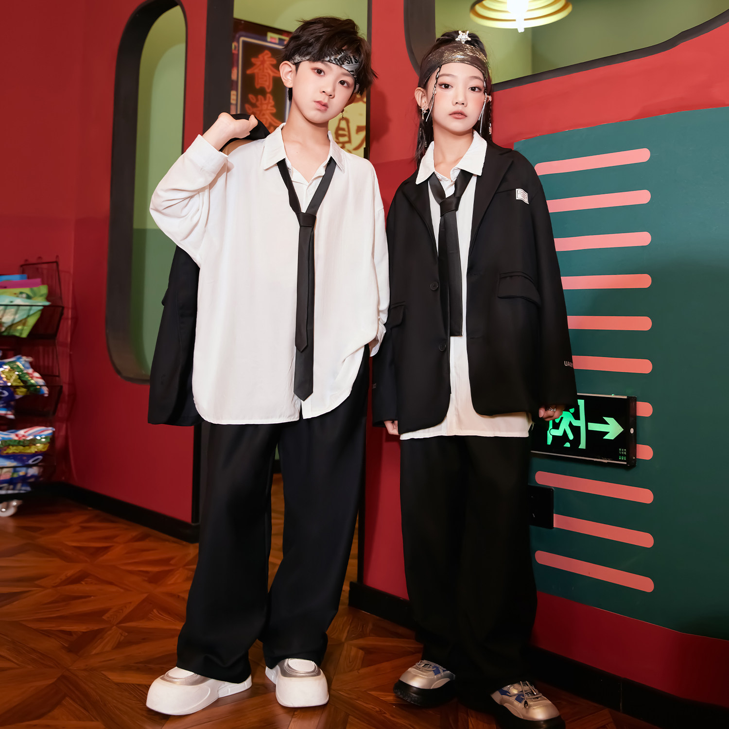 男女童街舞嘻哈西装西服裤衬衫套装宽松帅气潮服舞蹈演出走秀套装
