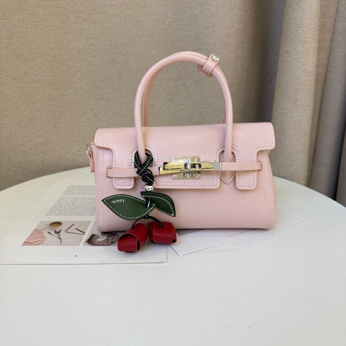 劳拉时黛小众轻奢皮带扣凯莉包手提包2026新款百搭时尚单肩斜挎包