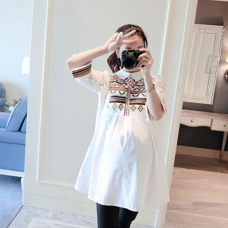 2024 MATERNITY SUMMER CLOTHES EMBROIDERED SHIRT CROPPED SLEEVE KOREAN VERSION DOLL PREGNANT WOMAN CASUAL COTTON SHIRT BASE LAYER