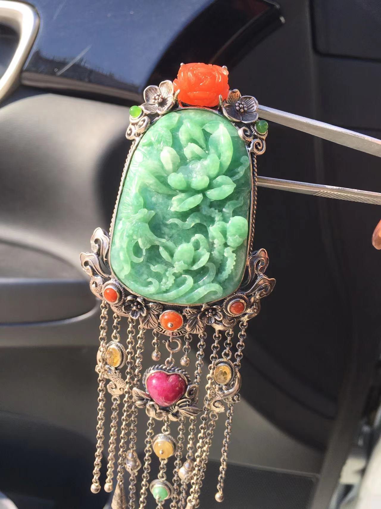 天然翡翠a货甜绿风穿牡丹吊坠台湾工复古银民族风宫廷流苏款