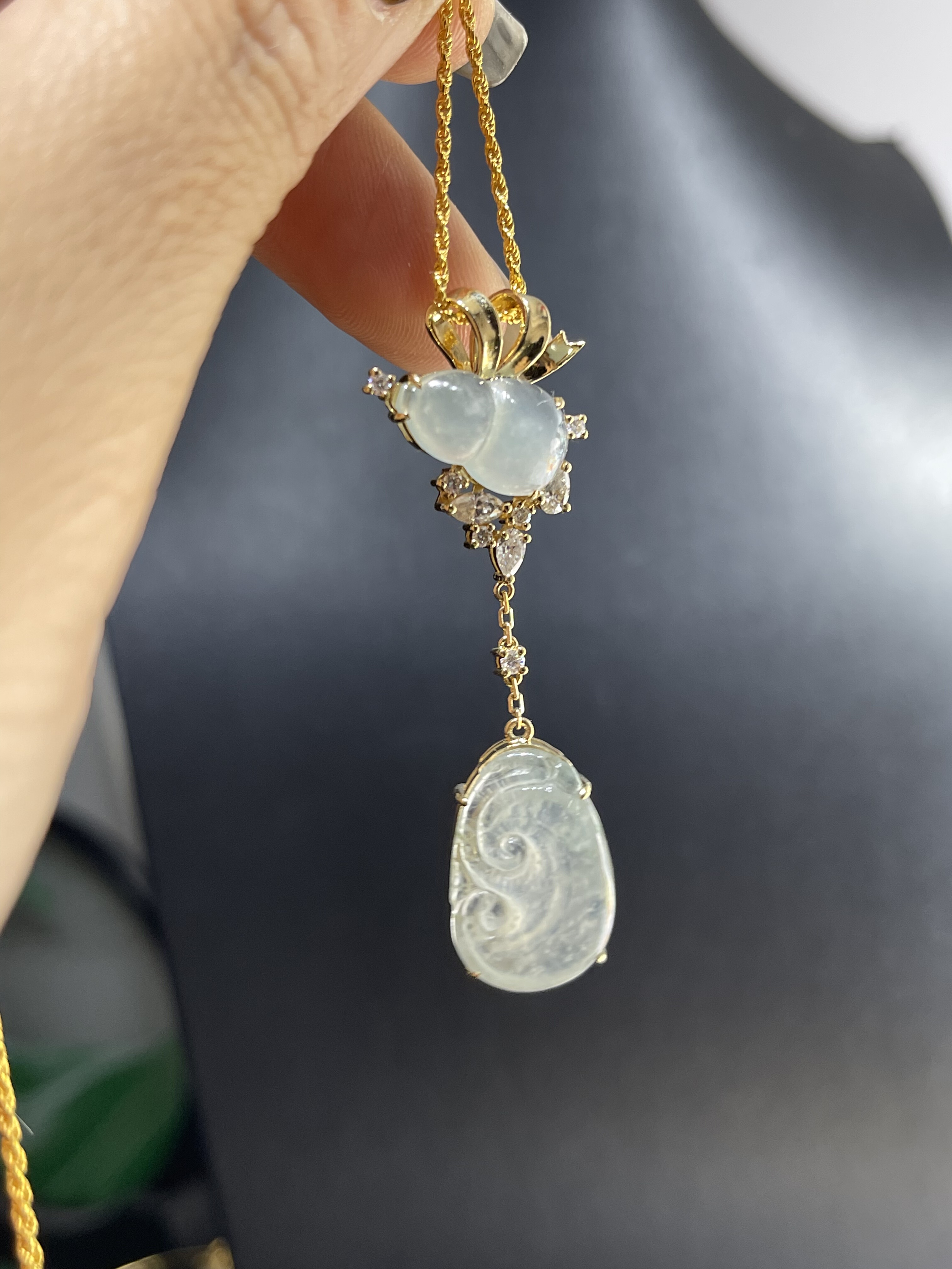 天然翡翠A货冰玻种葫芦如意吊坠18k真金镶嵌原创设计锁骨链