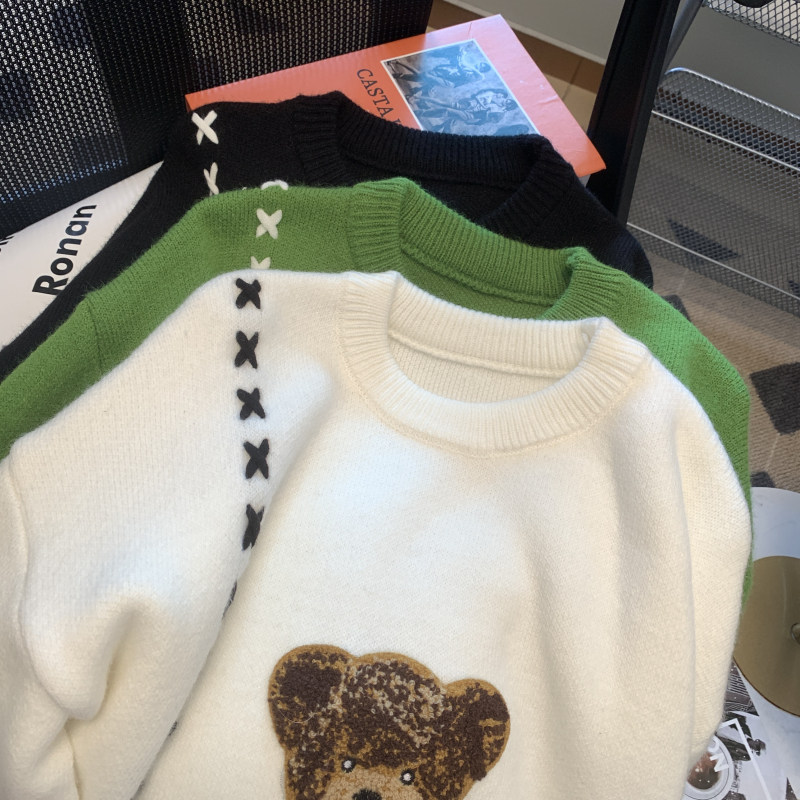 CLEARANCE PICKS UP LEAKS FIRST-LINE BRAND COUNTERS SHOPPING MALLS WITHDRAW LABEL CUTTING WOMENS AUTUMN AND WINTER GENTLE WIND BEAR SWEATERS KNITWEAR