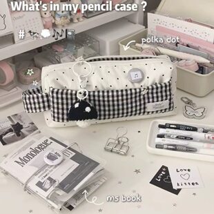 白巧慕斯格纹波点笔袋ins高颜值风2026新款简约大容量分层文具盒