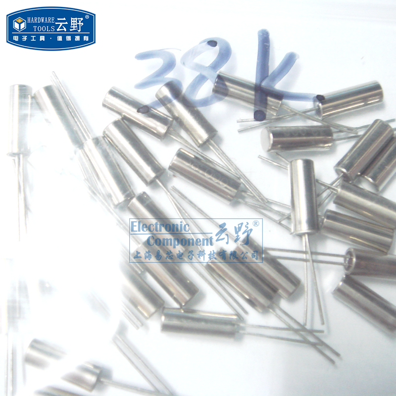 无源晶振谐振器 3x8圆柱AT3*8