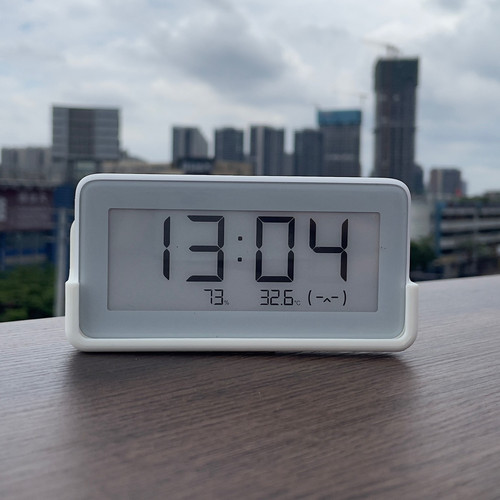 适用小米米家温湿度计pro墙壁支架背胶墙面挂架卧室贴墙室外大屏