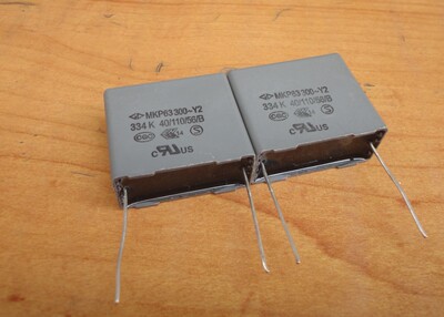 厦门法拉校正 300V0.33UF 334K MKP 薄膜电容 30*28*13 脚距28MM