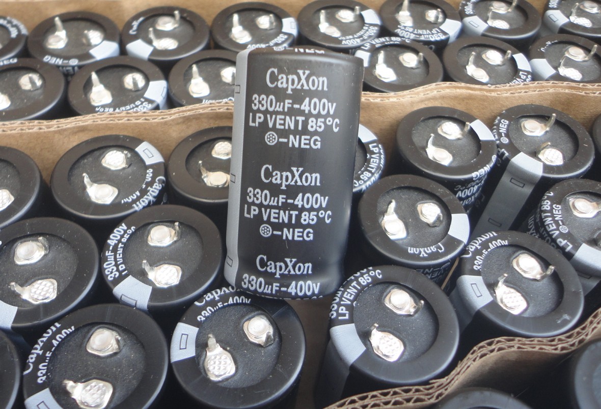 盒装 台湾 CAPXON 400V330UF LP 电源电容 25X46 105度