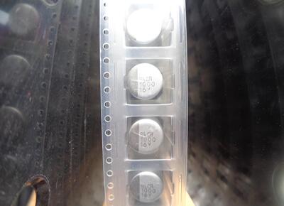 EMZR160ARA102MJAOG 日本 黑金刚 16V1000UF 高频低阻 MZR 10X10