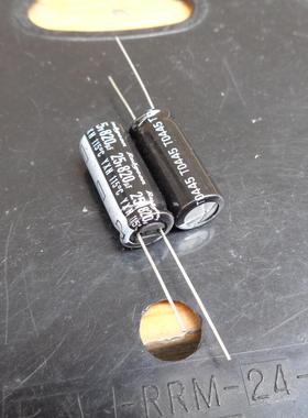 820UF 25V 日本产红宝石 TH 高频低阻 25V820UF 10X25MM 115度