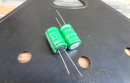 SAMXON万裕 2.7V 10F 7F 法拉电容 2.7V10F 备用电源10X20
