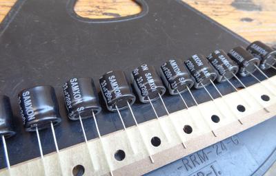 33UF 200V 台湾 SAMXON 三信 RR 电源电容 长寿命 200V33UF 12X13