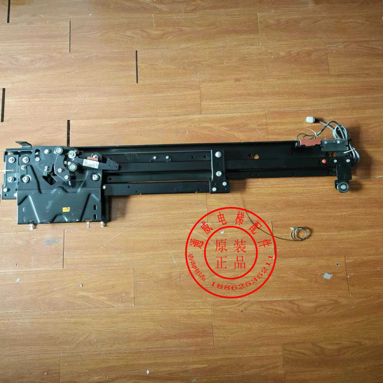 通力电梯旁开厅门挂件 电梯厅门门头 门板 层门门头 通力厅门