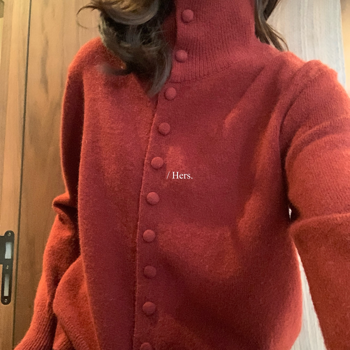 Hers-冬上新大爆款新增色简约日常通勤高领单排扣保暖毛衣92515##