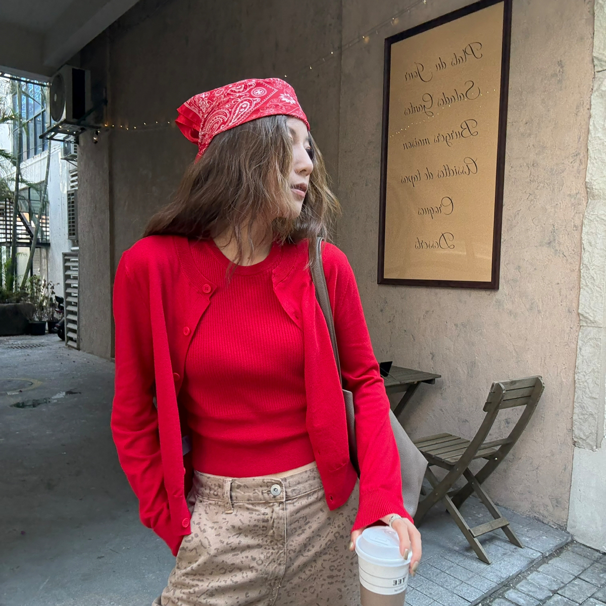 MADEIN OST-新年慵懒感5羊毛纤维坑条背心+针织开衫两件套S8889