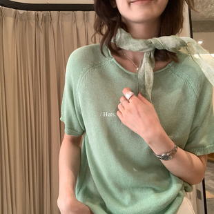 Hers-春上新韩系简约日常调性插肩袖短袖针织衫08134