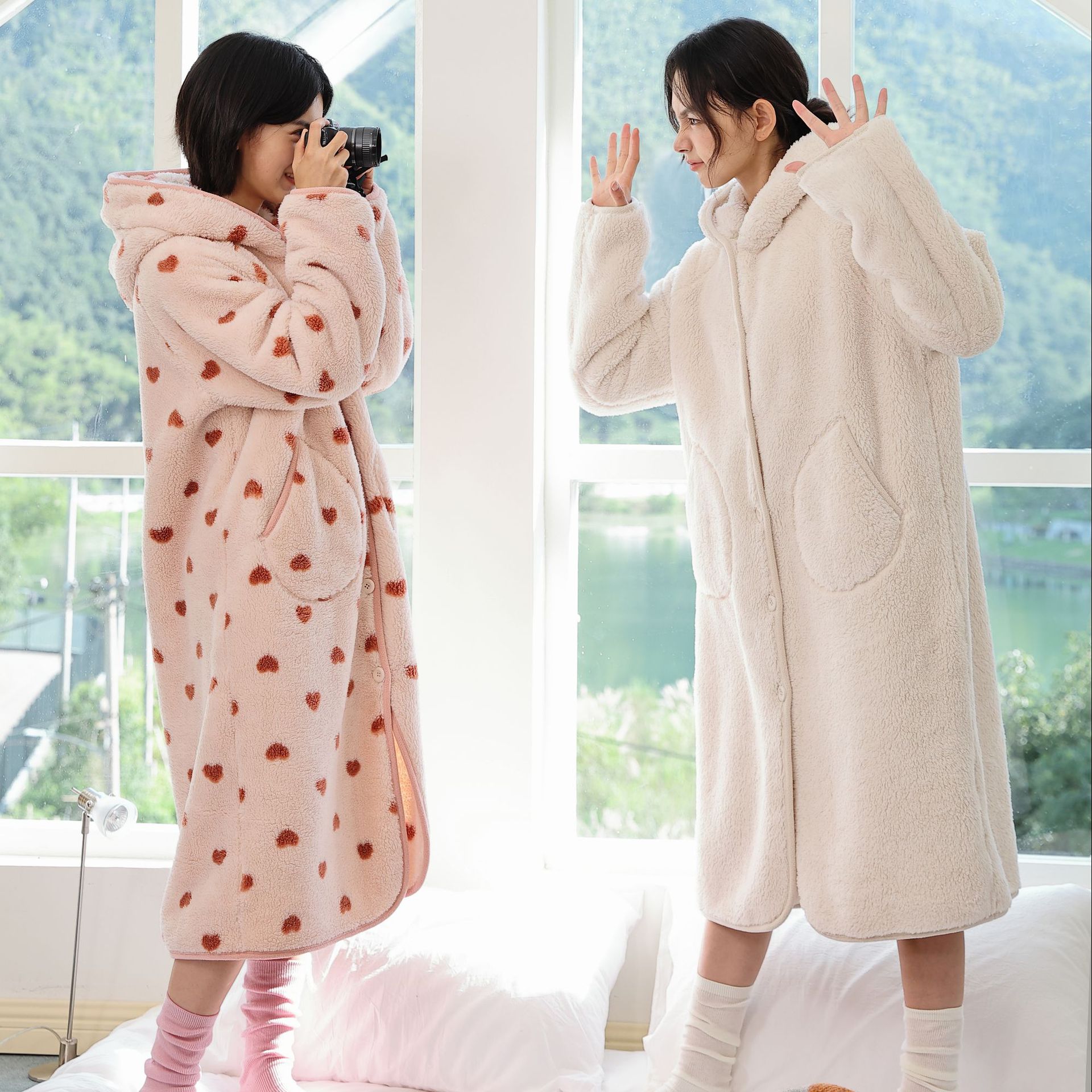 珂希卡加厚暖暖绒睡袍女秋冬保暖连帽宽松纽扣开衫睡衣甜美家居服