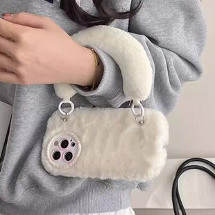 秋冬款时尚手提绳白色百搭15苹果14适用iPhone17promax简约纯色毛茸16pro手机壳1+13T/12/11一加ace5pro/3v/2