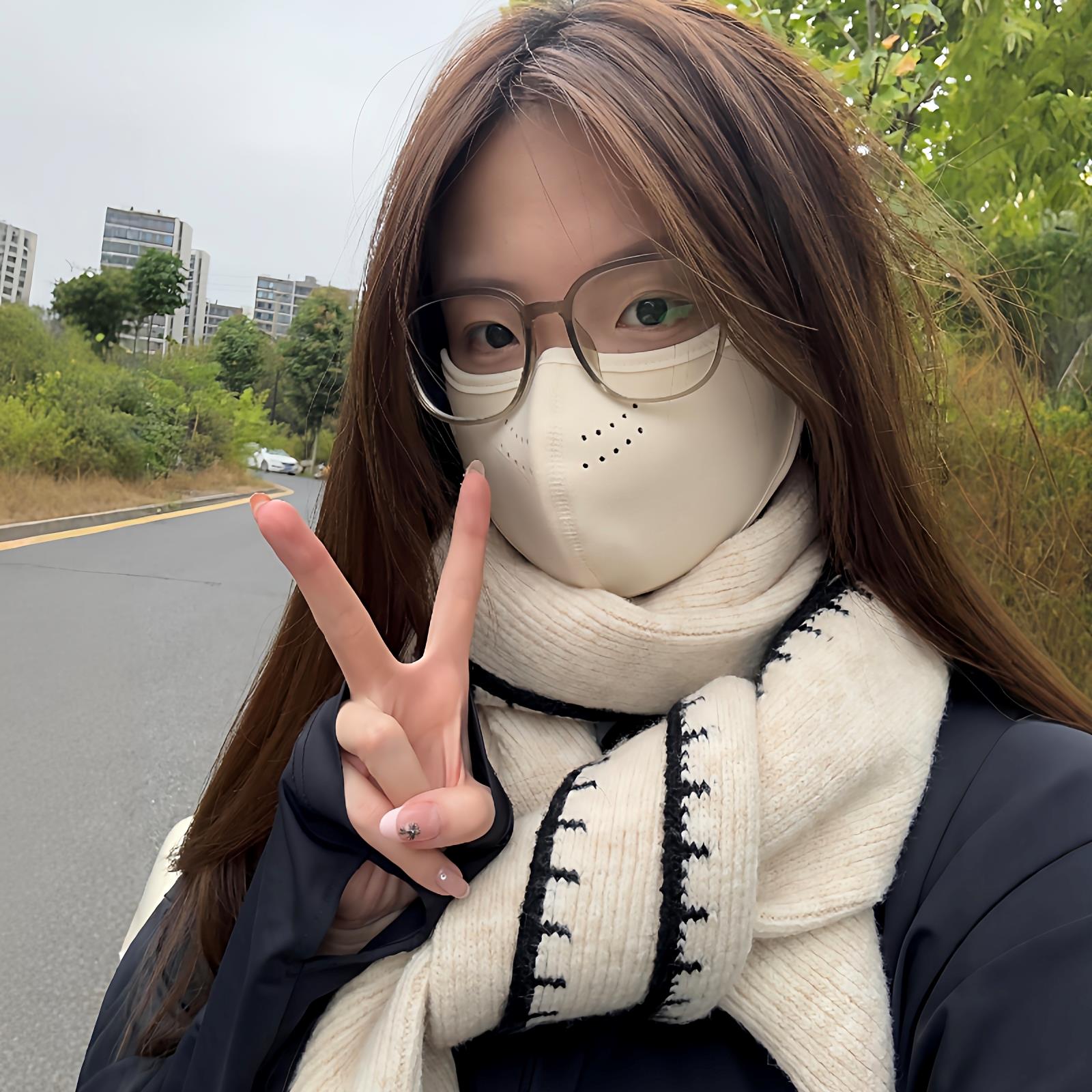 适合圆脸姐妹的口罩太显脸小了吧