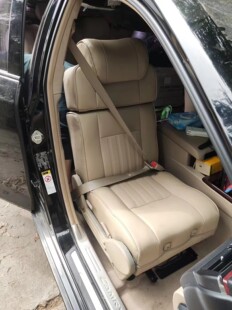 轿车越野车主副驾座椅改装 豪华商务单人座可变床座椅 放平沙发床