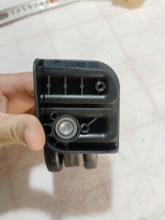 行李箱配件黑色通用万向轮可拆卸轮子拉杆箱旅行箱替换轱辘静音轮