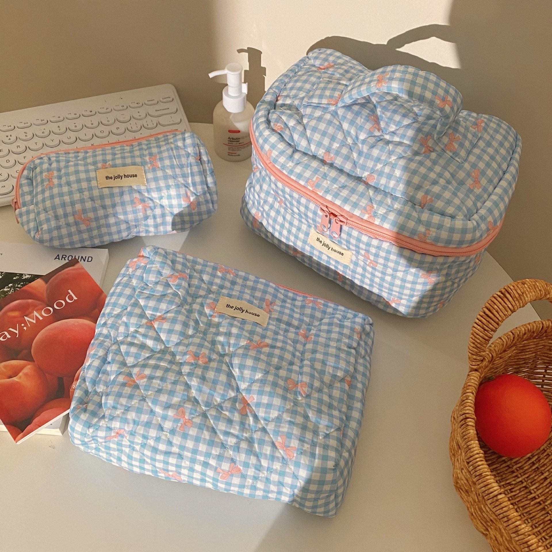 奶蓝格子|少女心大容量手提化妆包便携洗漱包化妆品收纳袋妈咪包,收纳整理,化妆包,淘宝优惠券,粉丝福利购,淘宝优惠卷