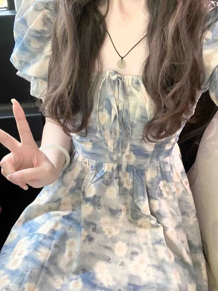 油画风碎花连衣裙夏季法式蓝色泡大码连衣裙