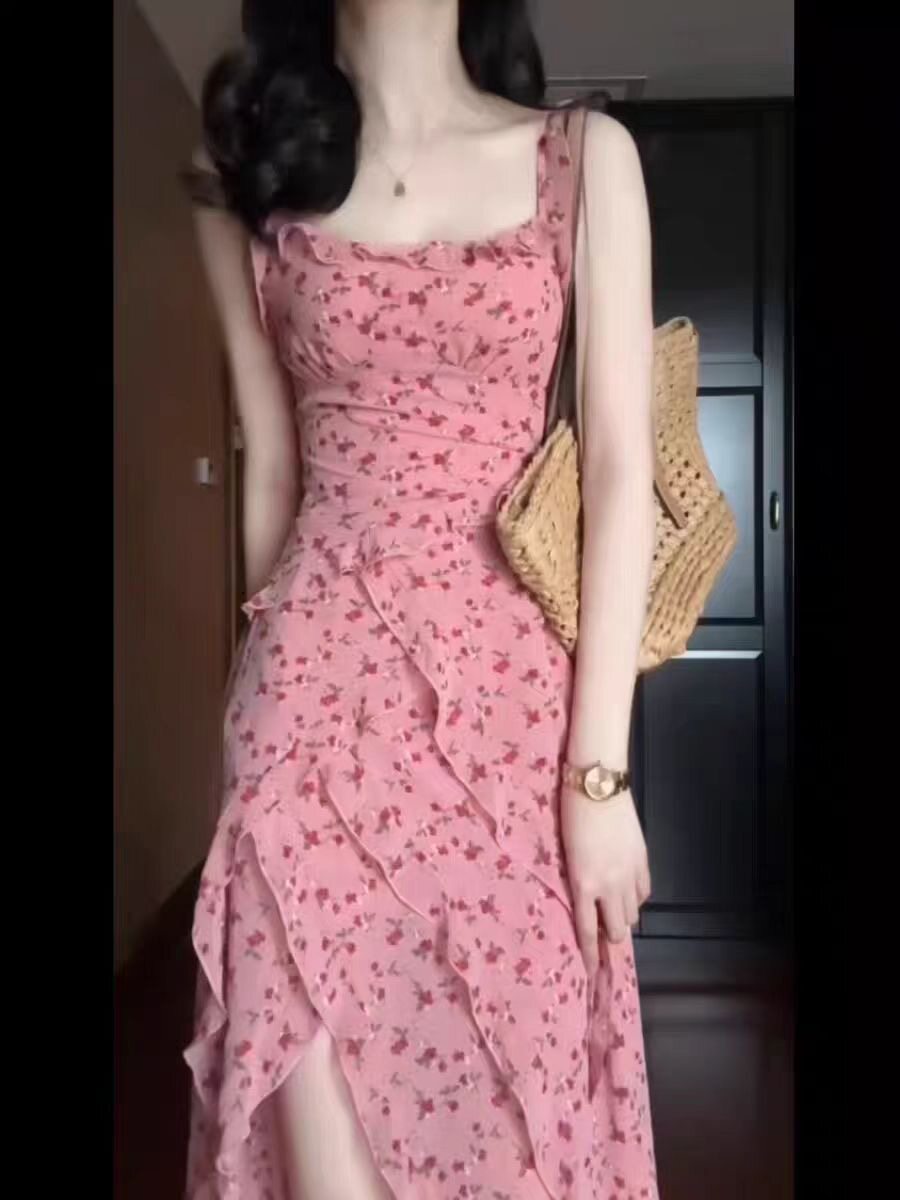 甜美温柔气质粉色吊带碎花长裙夏大码连衣裙