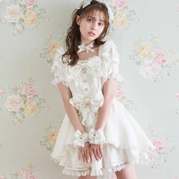 lizlisa 前开襟大蝴蝶结白雪黑雪连衣裙套装蕾丝袖爱心蝴蝶结水钻