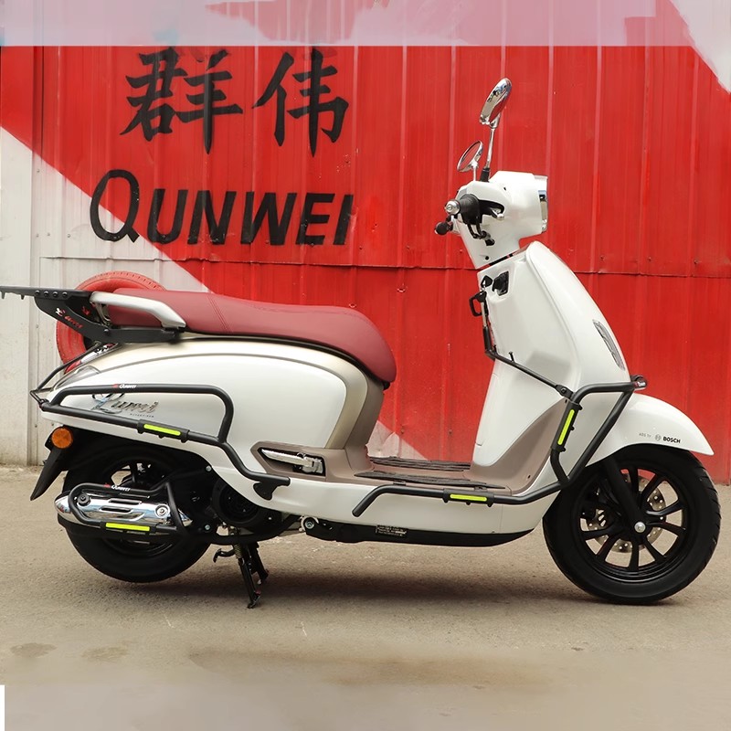 适用豪爵Lumi125保险杠护杠排气防摔棒HJ125T-50C改装侧摔保护架