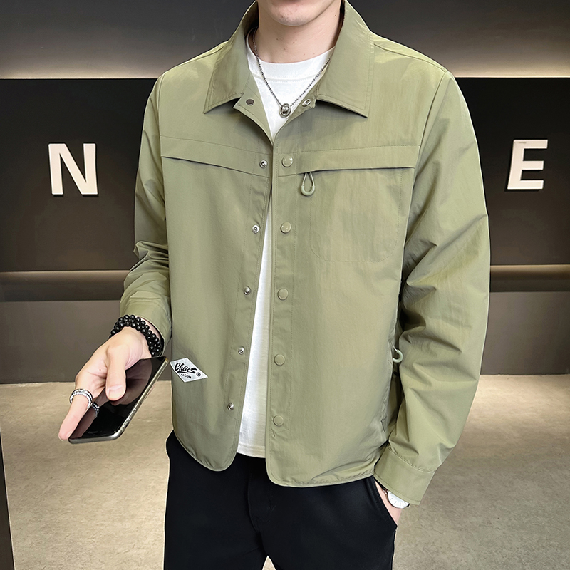 秋装衬衣式外套男薄款2025新款简约百搭高端翻领夹克春秋工装上衣