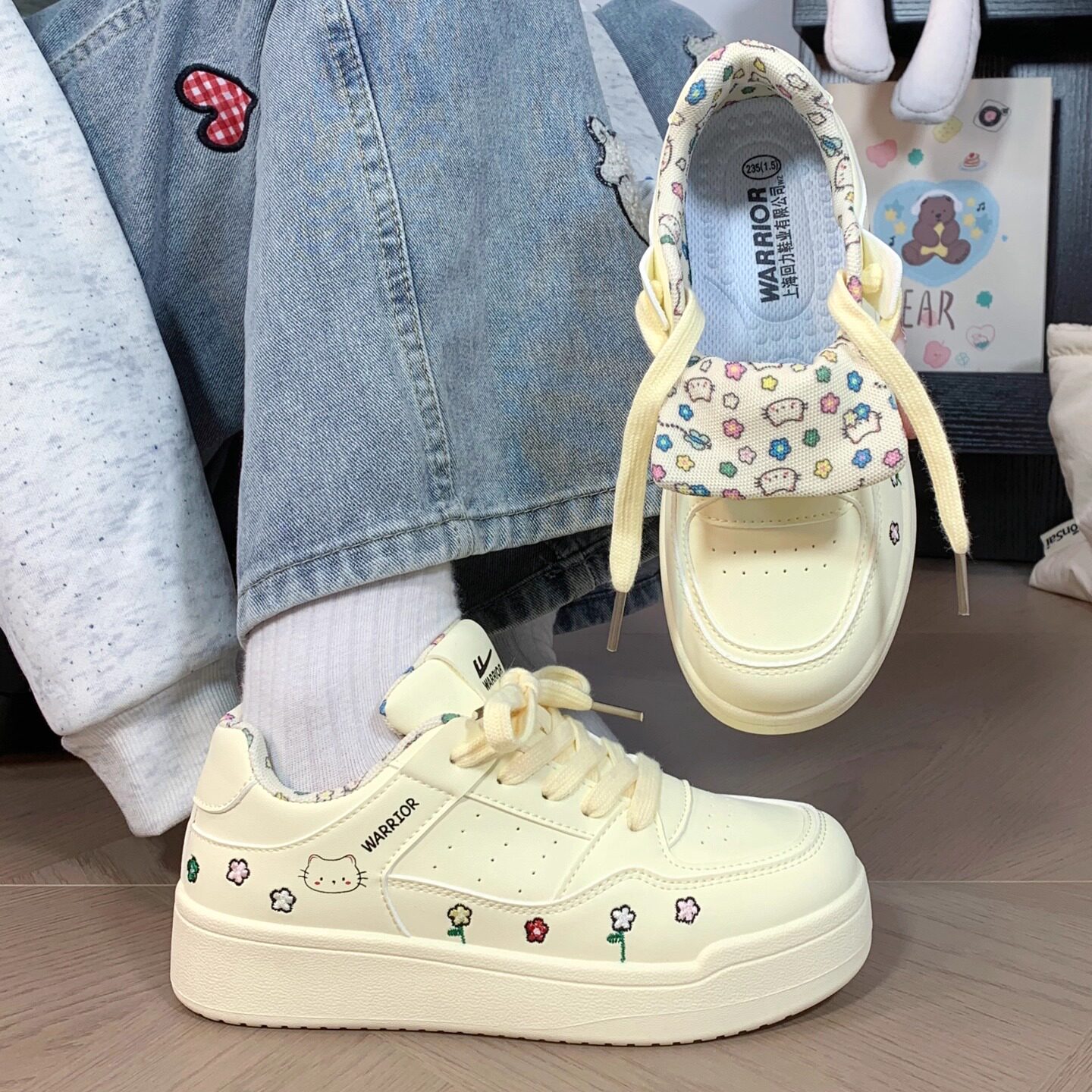 回力板鞋卡通涂鸦厚底女秋冬可爱百搭学生休闲鞋时尚小白鞋女鞋子