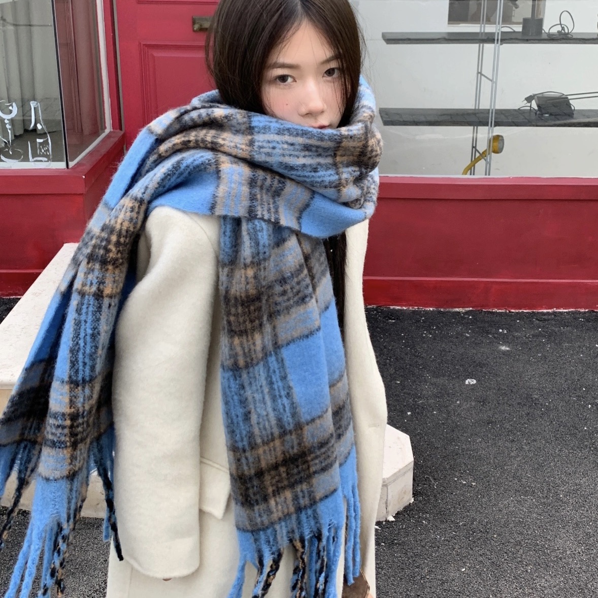 章若楠同款高级感蓝色冬大围巾