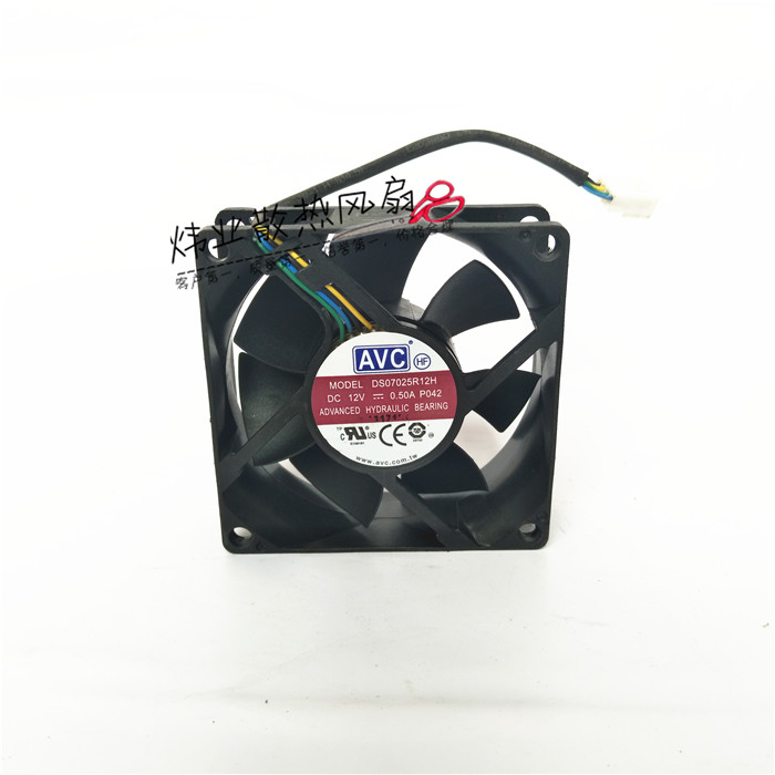 风扇品牌:AVC(奇宏)

风扇型号:DS07025R12H

风扇尺寸:70*70*25MM

风扇电压:12V  

风扇电流:0.5A

风扇轴承:液压

风扇接口:主板四针