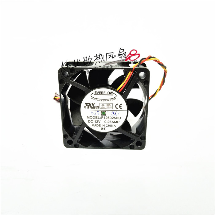外形尺寸：60*60*25mm

额定电压：12V
额定电流：0.26A
输入功率：3.12W
转速：0-3200RPM±5%  3线温控调速
最大风量：52CFM
最大风压：50Pa
噪音：0-20DB
