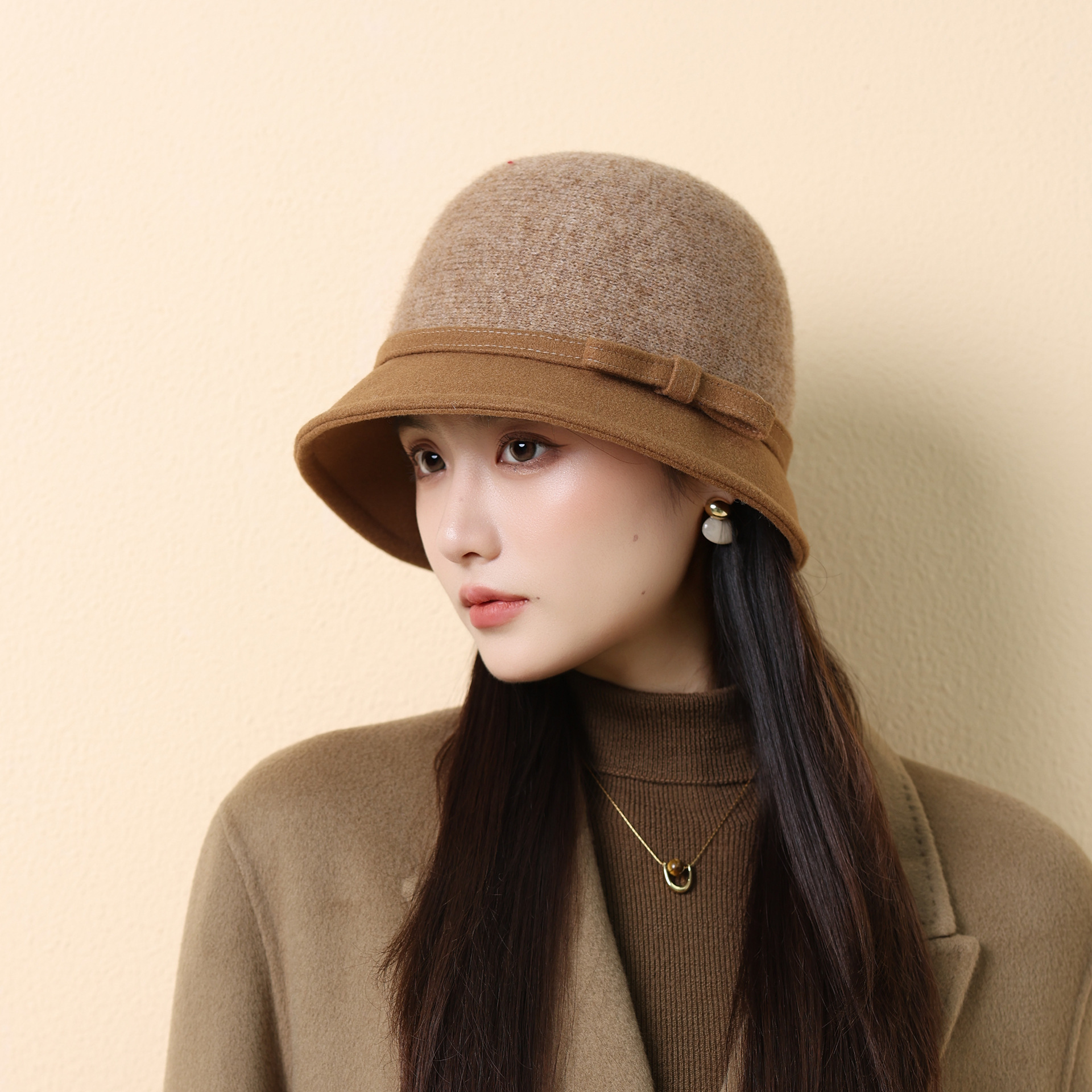 妈妈帽子秋冬款中老年女士保暖盆帽时尚洋气潮流羊毛针织毛呢礼帽