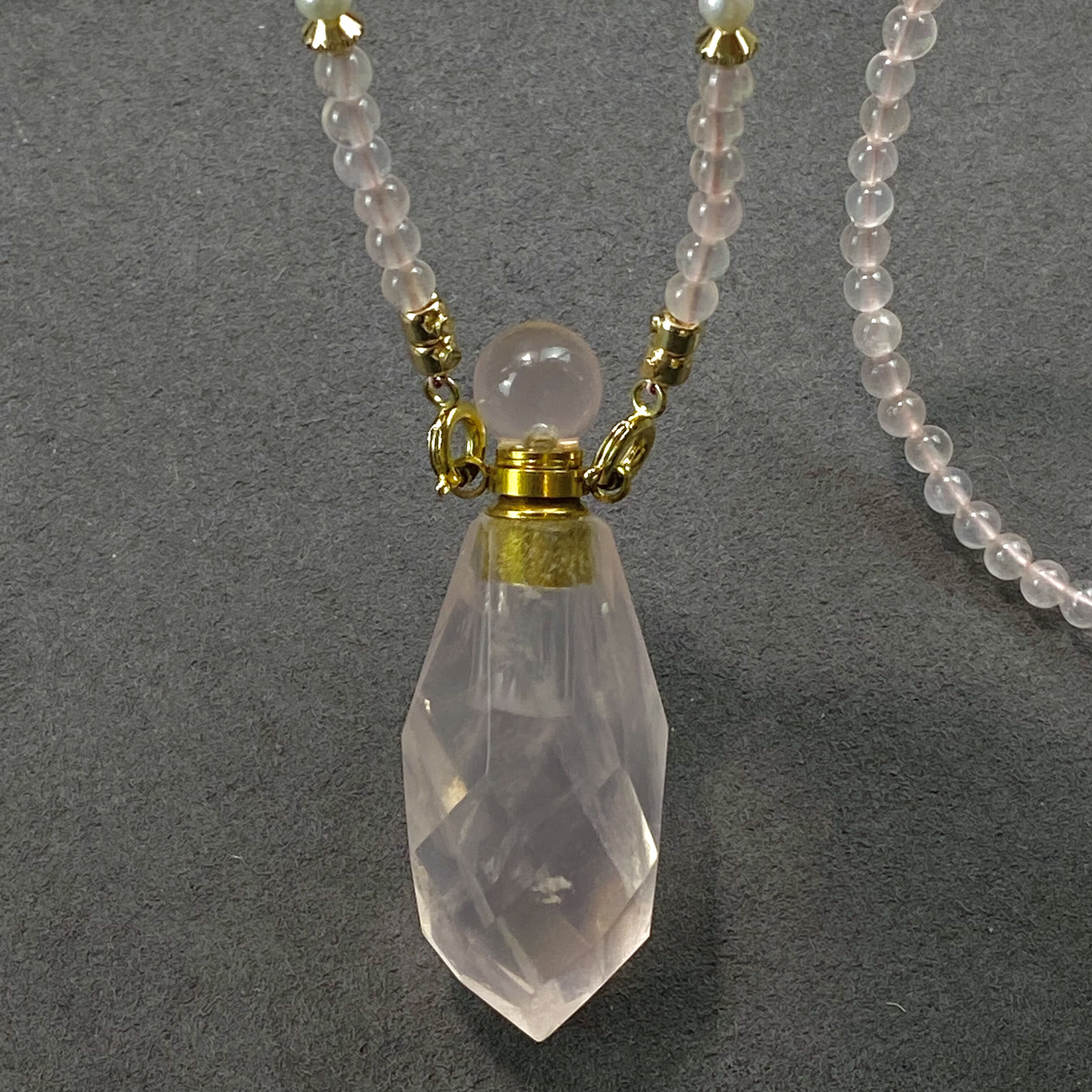 天然粉水晶香水瓶吊坠项链精油瓶毛衣链空瓶项链