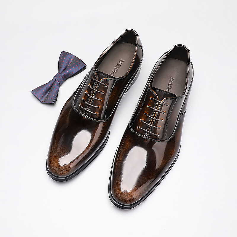 英伦商务皮鞋男士正装德比鞋手工真皮型男亮面牛津鞋透气婚鞋秋季