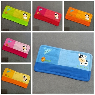 外贸清仓拼布刺绣、高档精致、可爱活泼云朵牛婴幼童卡通枕套